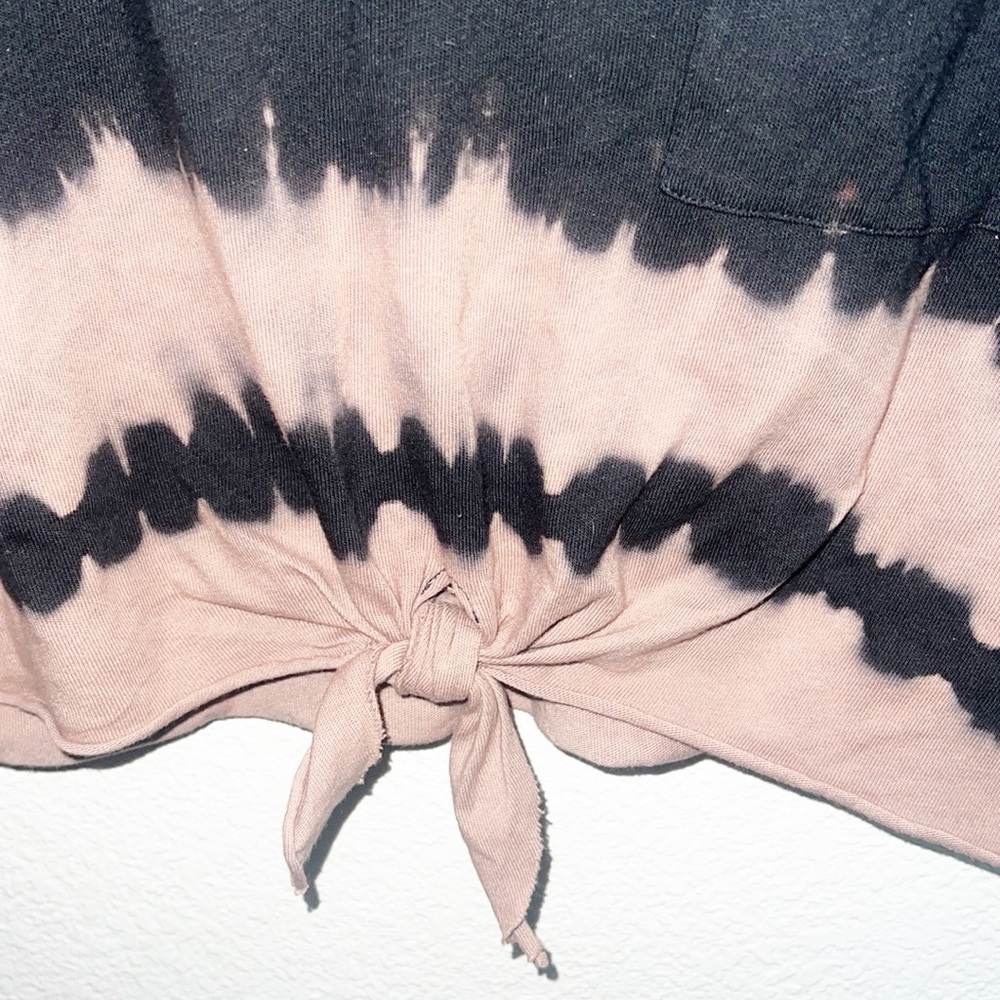 Offline By Aerie Cotton Black Tan Tie Dye Raw Hem Tie Front Short Sleeve Shirt - Picture 3 of 12